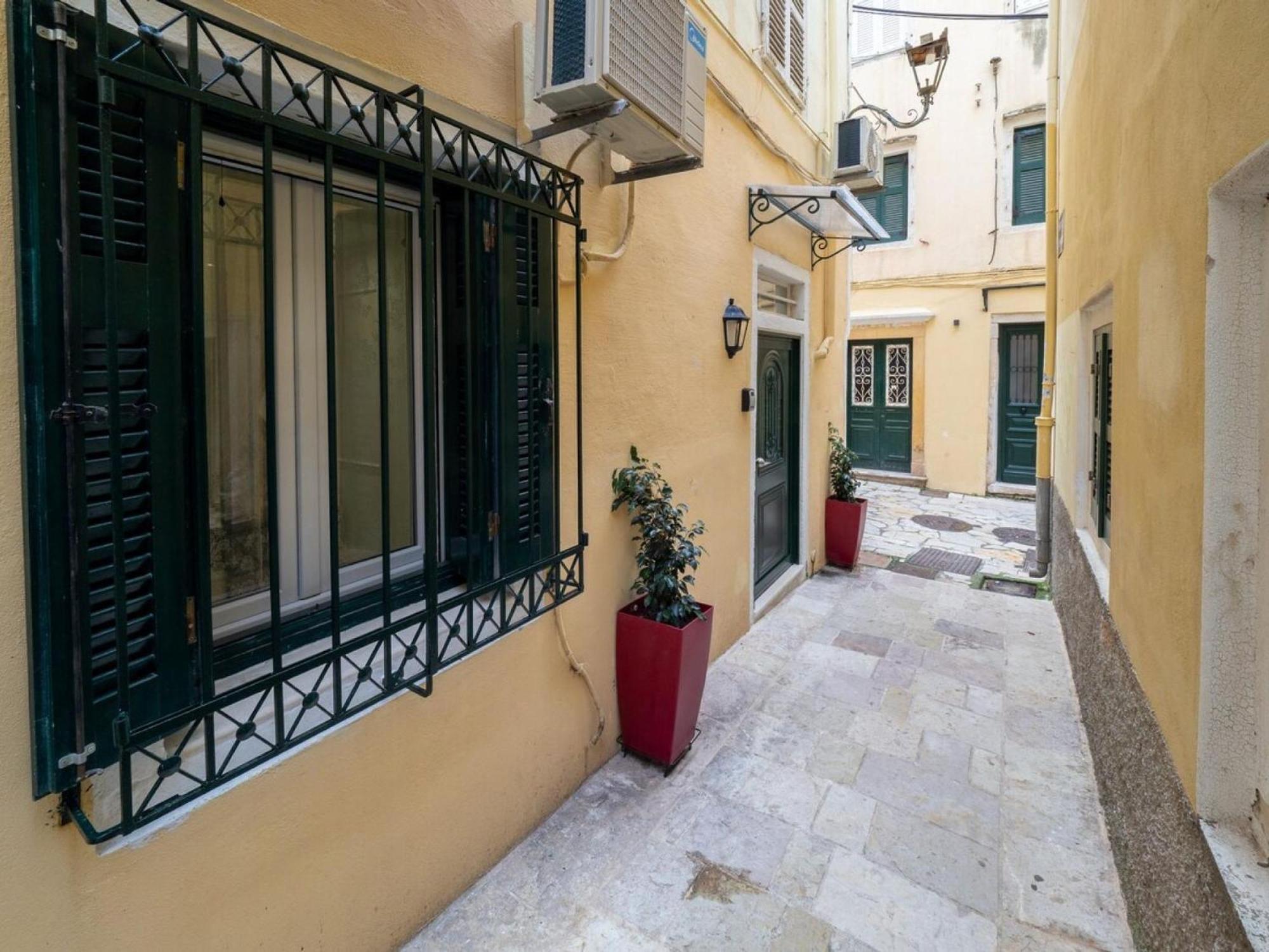 Апартаменты Casa Mourioni Old Corfu Town Экстерьер фото